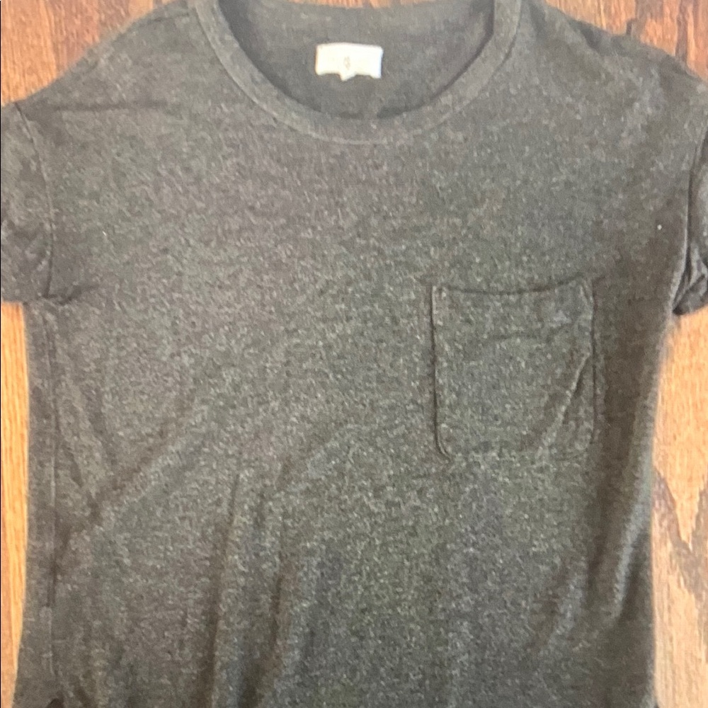 Lou & Grey Charcoal Short Sleeve Tee